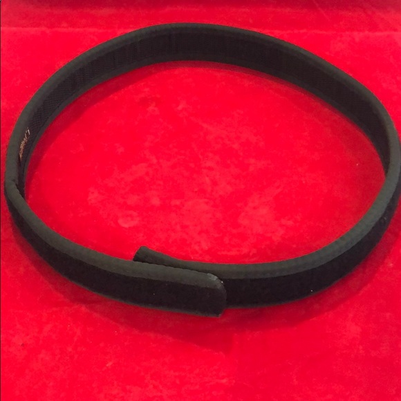 Uncle Mike’s velcro under belt small - Picture 1 of 3